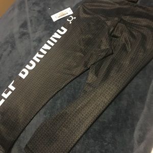 OrangeTheory Crop Leggings (M)